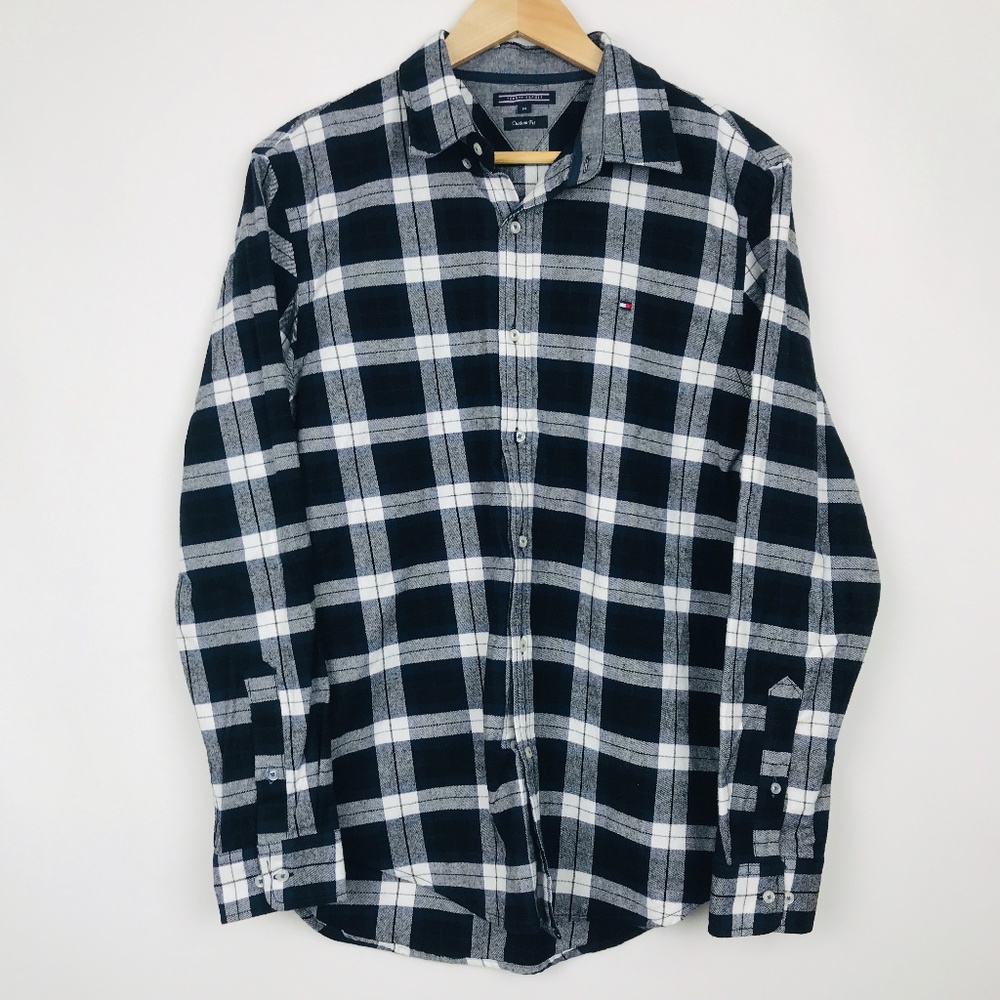 [3 for $15] Tommy Hilfiger Custom Fit Blue Plaids Shirt M